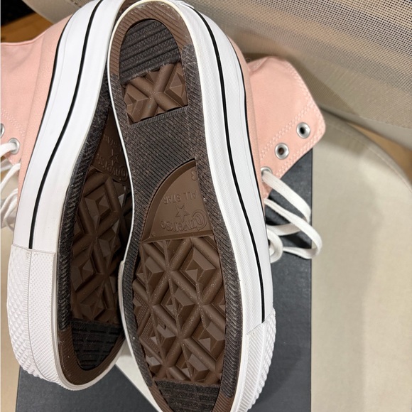 Converse Women's Light Pink High-Tops Platform BNIB - Picture 7 of 8